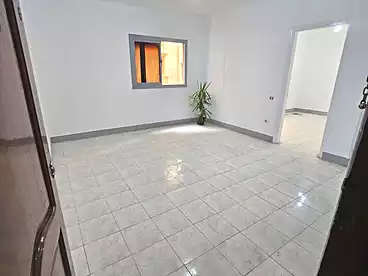 عقارات للبيع - 2 غرف - بالدور 1