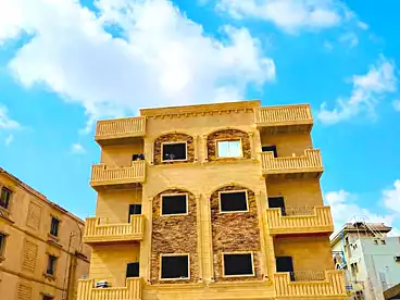 فلل للبيع في المجاوره السابعه، غرب سوميد، 190 متر