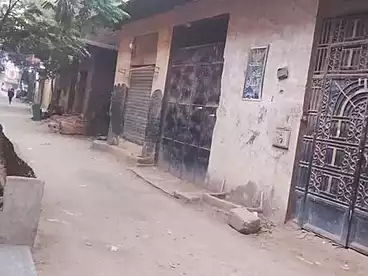 Building For sale - 9 rooms