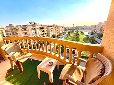 شقق للإيجار - 3 غرف - بالدور 4