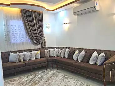 شقق مفروشة للبيع في الحي التاسع، العبور، 220 متر