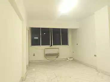 Offices For rent in Abd El Hameed Badawi St., Sheraton, 90 sqm