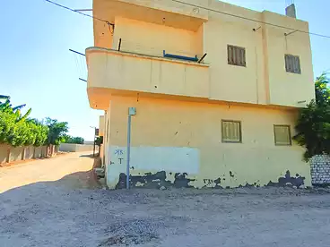 منزل / بيت للبيع - 7 غرف