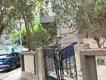 أراضي للبيع