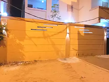 فلل للبيع في شارع الحنفية، البيطاش، 300 متر