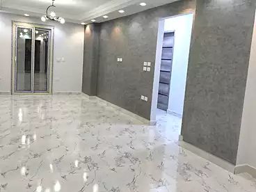 Administrative For sale in Sixth Neighborhood, Zahraa El Maadi, 158 sqm