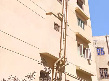 للبيع في شارع ابن ثابت، الحي السابع، 315 متر