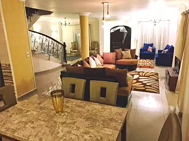 دوبلكس للإيجار في شارع بدر-خان علي، النرجس 1، 250 متر