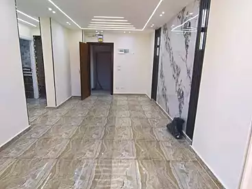 شقق للبيع في شارع محمود العيسوي، سيدي بشر بحري، 100 متر