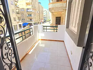 Apartments For sale in Street 45, Shatee El Nakheel, 100 sqm