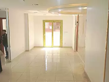 شقق للإيجار في شارع خليل حماده، سيدي بشر بحري، 130 متر