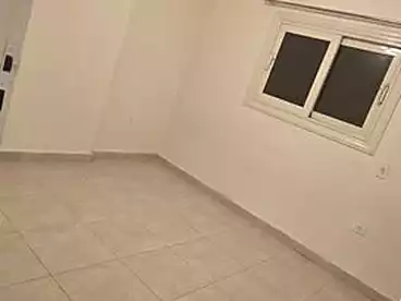 شقق للإيجار في شارع مصطفى فهمي، حلوان، 100 متر