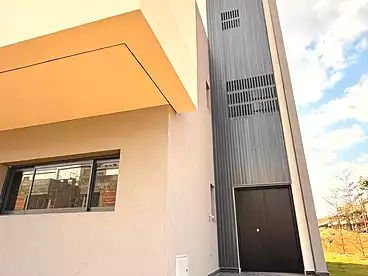 للبيع في كمبوند الباتيو تاون - لافيستا، كمبوند بالتجمع الخامس، 166 متر