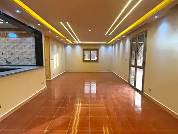 Apartments For sale in Mohamed El Fardi St., El Bitash, 250 sqm