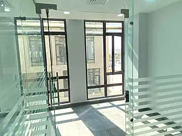Corporate Branch For rent in Southern 90th St., 90th Street, 80 sqm