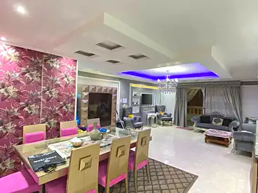 شقق للبيع في شارع ابراهيم عثمان، البيطاش، 160 متر