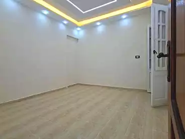 Apartments For sale in El Mandara Bahri, El Mandara, 130 sqm