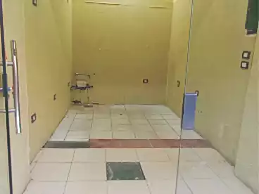 محلات للبيع في شارع ملك حفني، سيدي بشر، 13 متر