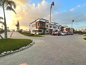 Town House For sale in Azzar Infinity Compound - Reedy Group, Compounds in New Cairo, 176 sqm