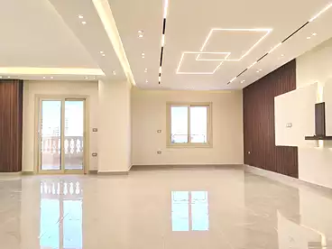 للبيع في شارع دكتور حسن الشريف، المنطقة الثامنة، 224 متر