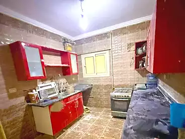 Apartments For sale in Khaled Ibn El Waleed St., Miami, 250 sqm