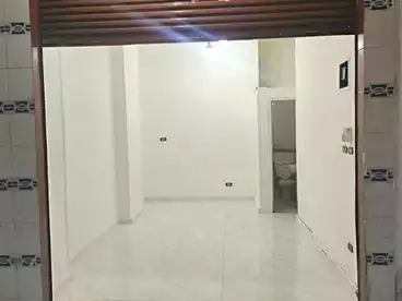 Shops For sale in Gamal Abdel Nasser St., El Mandara, 21 sqm