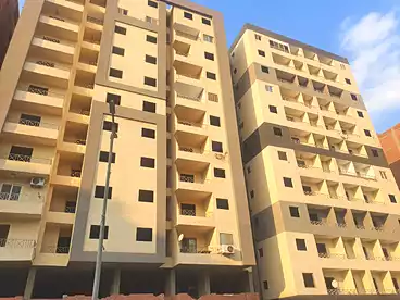 شقق للبيع في شارع الخمسين، حي الواحة، 130 متر