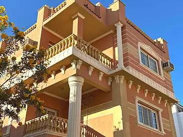 فلل للبيع في الهلال، البحر الأحمر، 735 متر