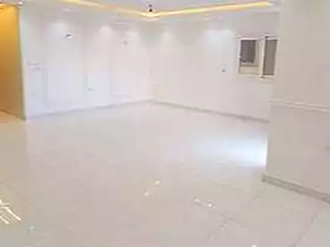 Apartments For sale in Al Teraa St, El Mansoura City, 220 sqm