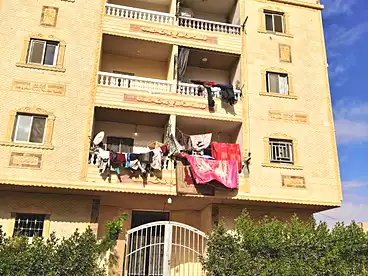 شقق للبيع في شارع السنترال، المجاورة الأولى، 120 متر