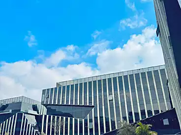 إداري للإيجار في كمبوند ايست تاون - سوديك، كمبوند بالتجمع الخامس، 195 متر