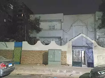 للبيع في شارع ايران، الدقي، 1000 متر