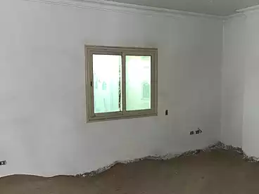 Apartments For sale in Neighborhood 1st, West Somid, 330 sqm