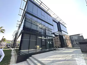 مكاتب للإيجار في كايرو بيزنس بارك - مصر ايطاليا، كمبوند بالتجمع الخامس، 302 متر