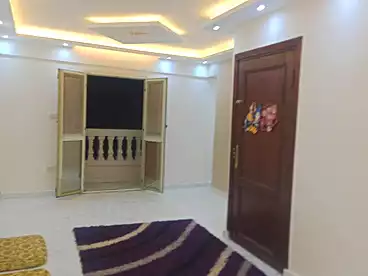 Apartments For sale in Iskandar Ibrahim St., Miami, 80 sqm