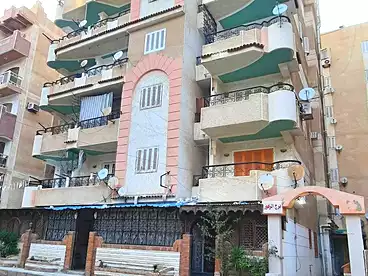 Apartments For sale in Shatee El Nakheel, Al Agamy, 100 sqm