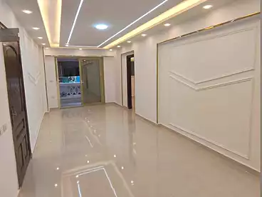 شقق للبيع في طريق الجيش، المندرة، 135 متر