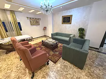 شقق للبيع في شارع عبد الله المسلمي، البنفسج 7، 250 متر