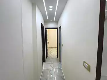 Apartments For sale in Zakher St., El Mandara, 80 sqm