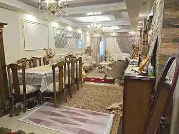 Apartments For sale in Lauran, Alexandria, 155 sqm