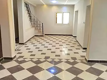 فلل للبيع في الهانوفيل، العجمي، 200 متر