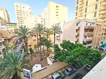 شقق للبيع في شارع شعرواي، لوران، 220 متر