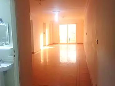 Apartments For sale in Ganaklis, Alexandria, 150 sqm