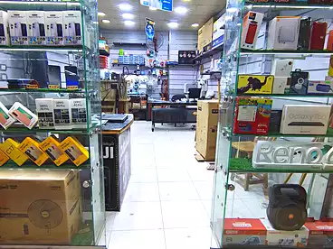 Shops For sale in El Mandara Qebli, El Mandara, 30 sqm
