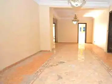 عقارات للإيجار في سان ستيفانو، الاسكندرية، 200 متر