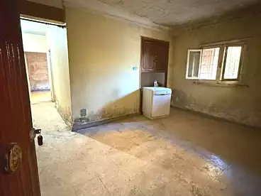 Apartments For sale in Othman Ibn Effan St, Neighborhood 7th, 127 sqm