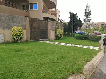 Separate Villa For rent in Zaid Ebn Haretha St., South Academy (A), 1200 sqm
