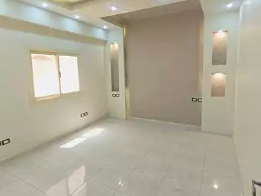 Administrative For rent in Street 66, Second Neighborhood, 180 sqm