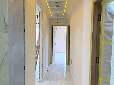 شقق للبيع في شارع سلطان خطاب، اللبيني، 140 متر