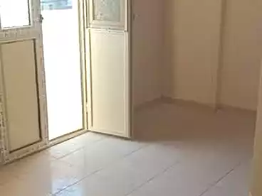 شقق للبيع في محرم بك، الاسكندرية، 90 متر